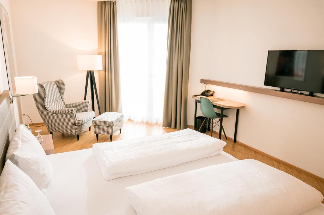 Hotel Trezor 징엔 외부 사진